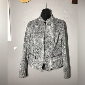 White House Black Markets Womens Sz 4 Gray Snakeskin Full Zip Moto Jacket Pocket